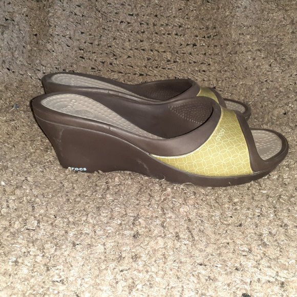 CROCS-SASSARI-Brown/Beige-Green Circles Wedge Heel Slides-Sz 10-Excellent - Picture 4 of 8